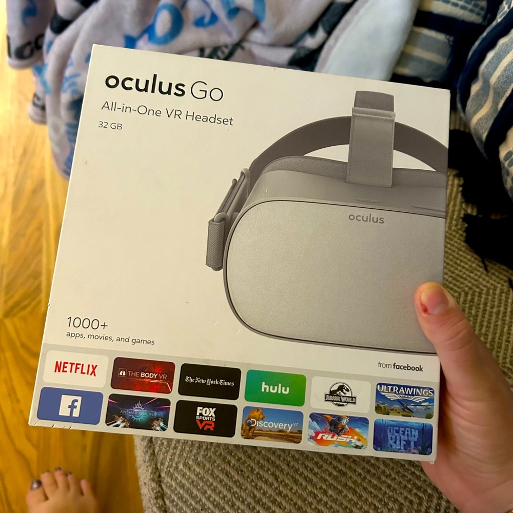 Oculus Go headset